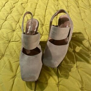 Fluevog platform slingbacks cream suede 38